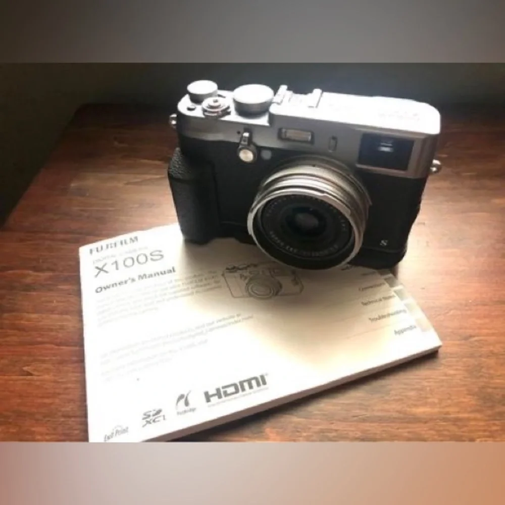 Fujifilm X100S Camera
